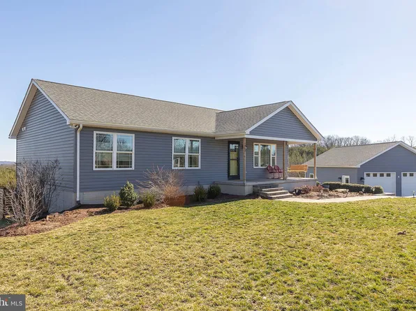 1952 Collinsville Rd, Cross Junction, VA 22625