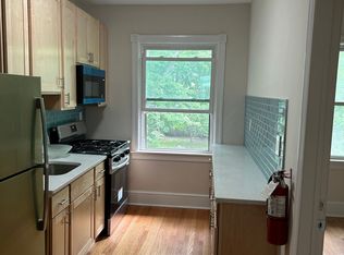 305 White Horse Pike, Haddon Heights, NJ 08035