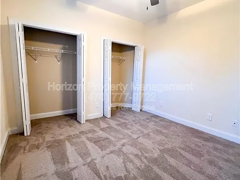 2475 Terrace Vw NW — Photo 10