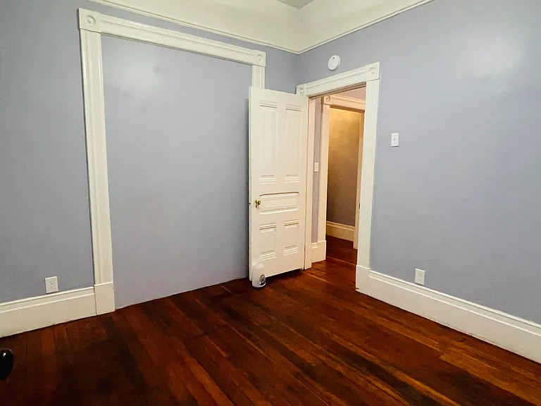 402 15th St #2 — Photo 51