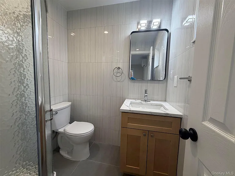 14 Cornwall Ln — Photo 10