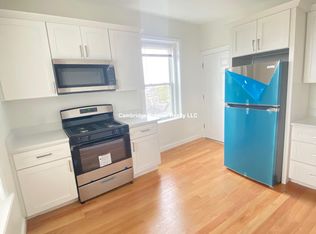 305 Medford St, Somerville, MA 02143