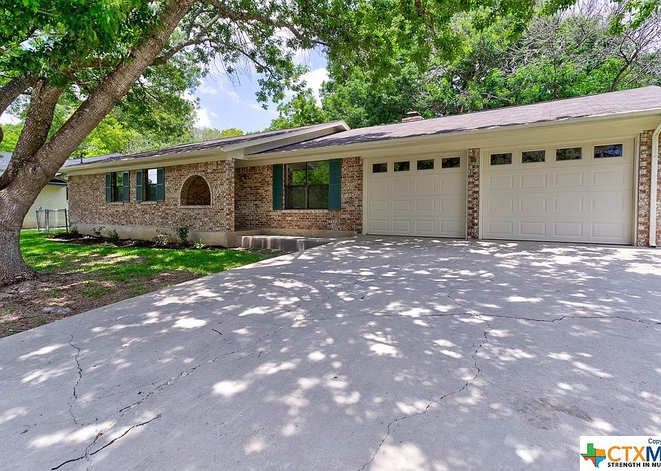 1st image of 1636 Kraft Ln