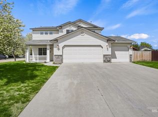 1382 Raptor Dr, Middleton, ID 83644
