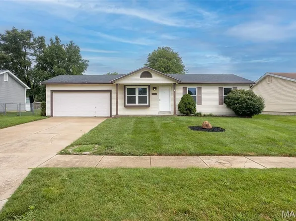705 Daffodil Ct, O'Fallon, MO 63366
