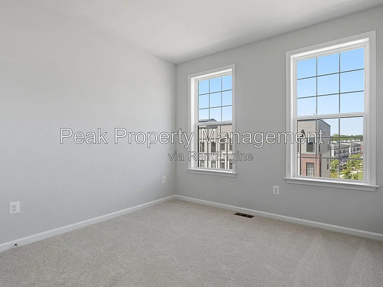 227 Brattice Dr — Photo 23