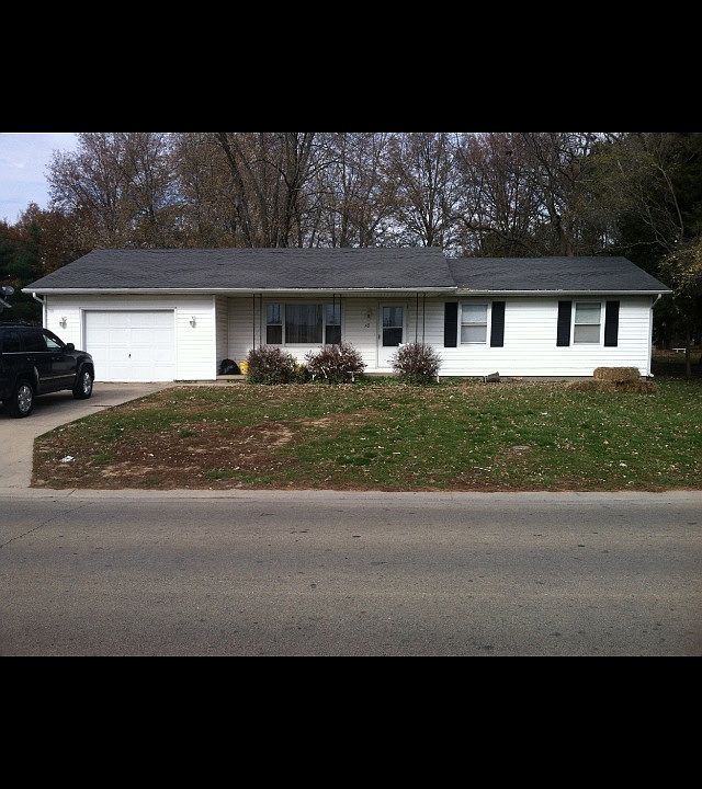 2nd image of 10 Mills Cart Rd