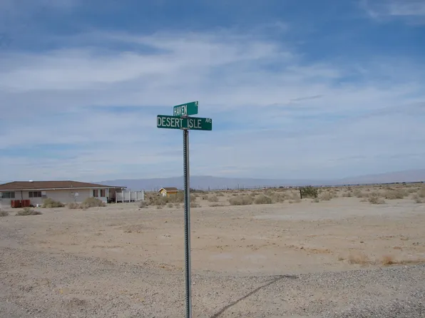 998 Desert Isle Ave #7, Thermal, CA 92274