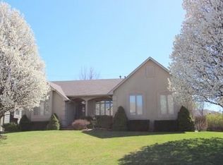 7719 W Shady Ln, Wichita, KS 67205