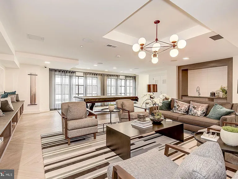1411 Key Blvd #406 — Photo 33
