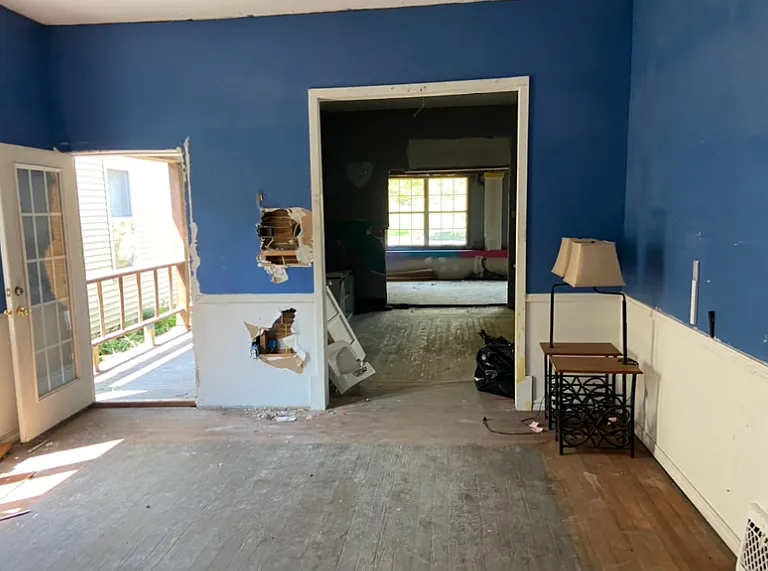 115 N Cherry St — Photo 9