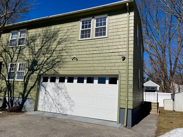 48 Wesleyan St, Shrewsbury, MA 01545