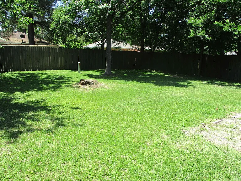 23119 Banquo Dr — Photo 11