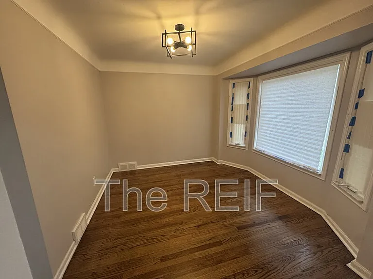 11741 Penrod St — Photo 3