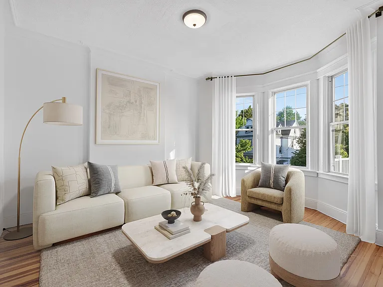 42 Duer Pl #2 — Photo 1