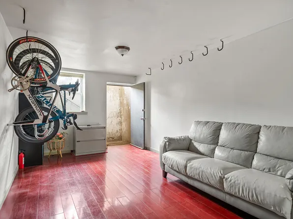 791 Fountain Avenue image 8 of 11