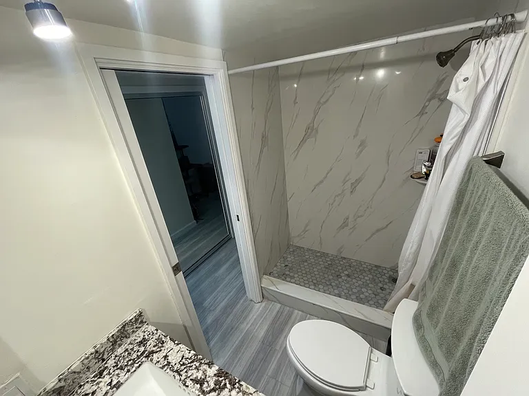 439 Keoniana St #202 — Photo 5