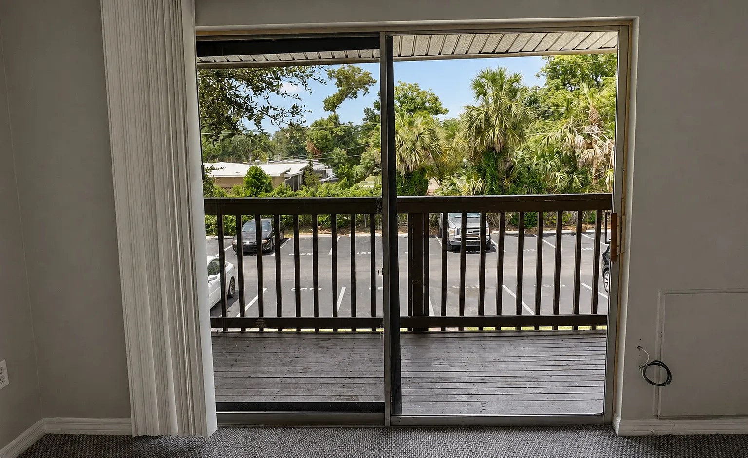 2 bed, 881 sqft, $1,550 — Photo 4