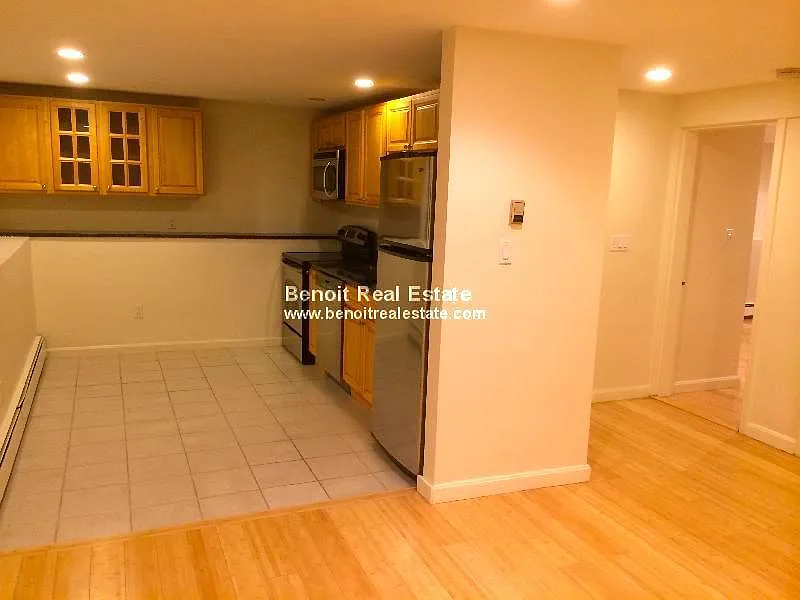 Building Photo - 126 Clifton St #5