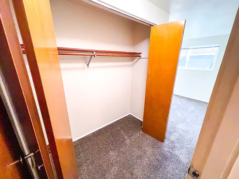 IRO Apartments — Photo 54