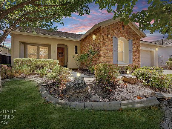 3rd image of 2612 Heritage Park Ln