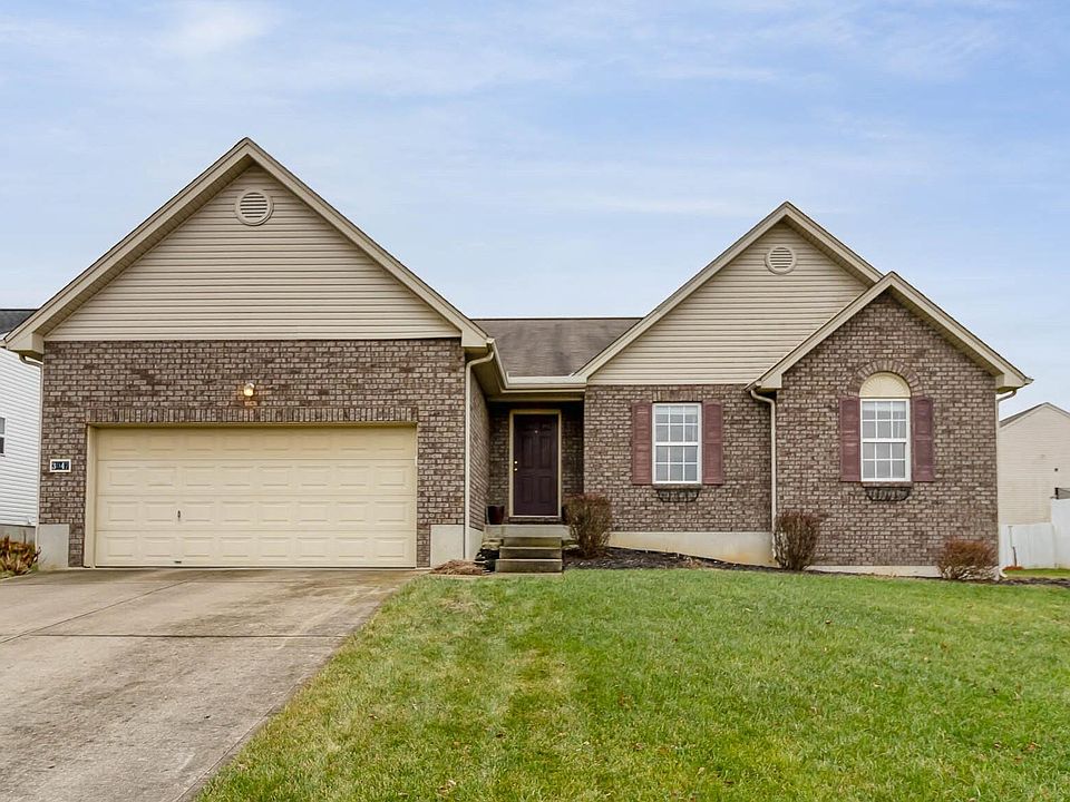 1st image of 3047 Danbury Dr