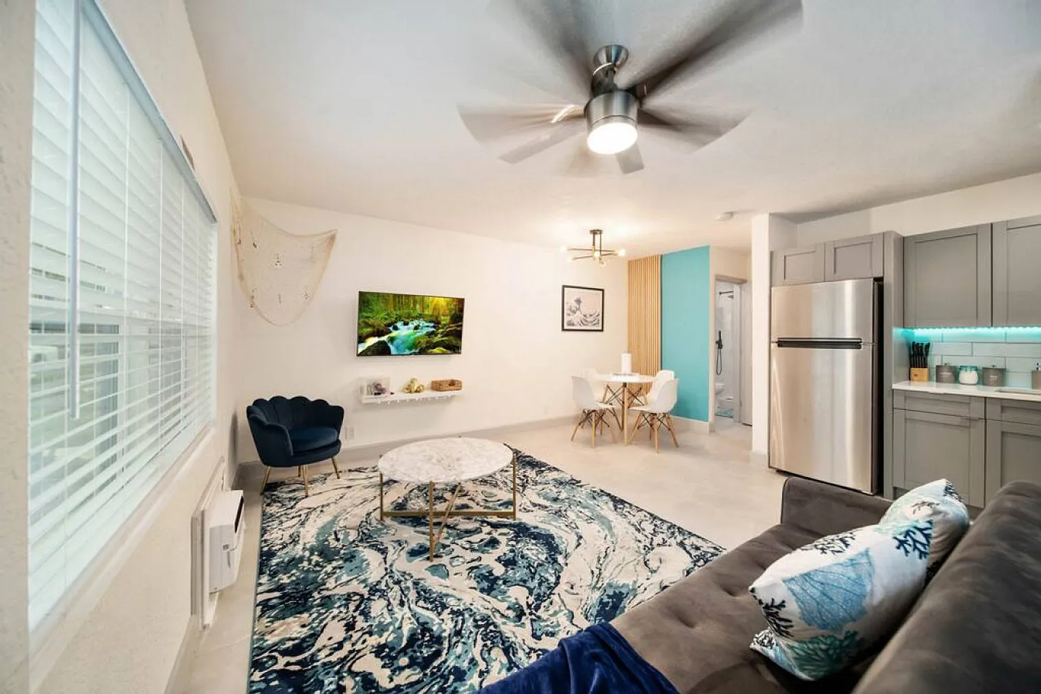 1 bed, 1.0 bath, 1194 sqft, $3,110 — Photo 3