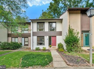 11902 Barrel Cooper Ct, Reston, VA 20191