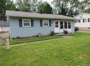 28 Luksin Dr, Tonawanda, NY 14150