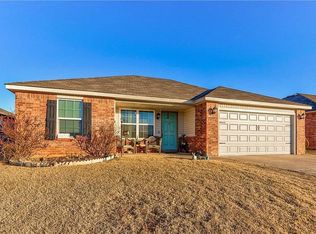 2812 Thompson Farm Ln, Yukon, OK 73099