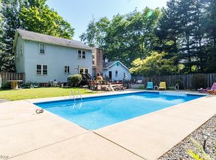 840 Carriage Hill Dr, Salem, OH 44460