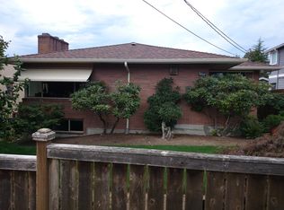 9017 37th Ave SW, Seattle, WA 98126