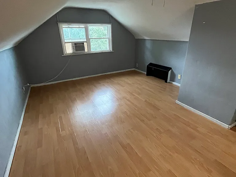 35 Orchard Ln — Photo 11