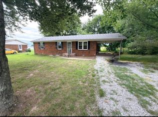 4626 Lewisburg Rd, Russellville, KY 42276