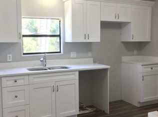 6200 Cedar Glen Dr, Zephyrhills, FL 33544