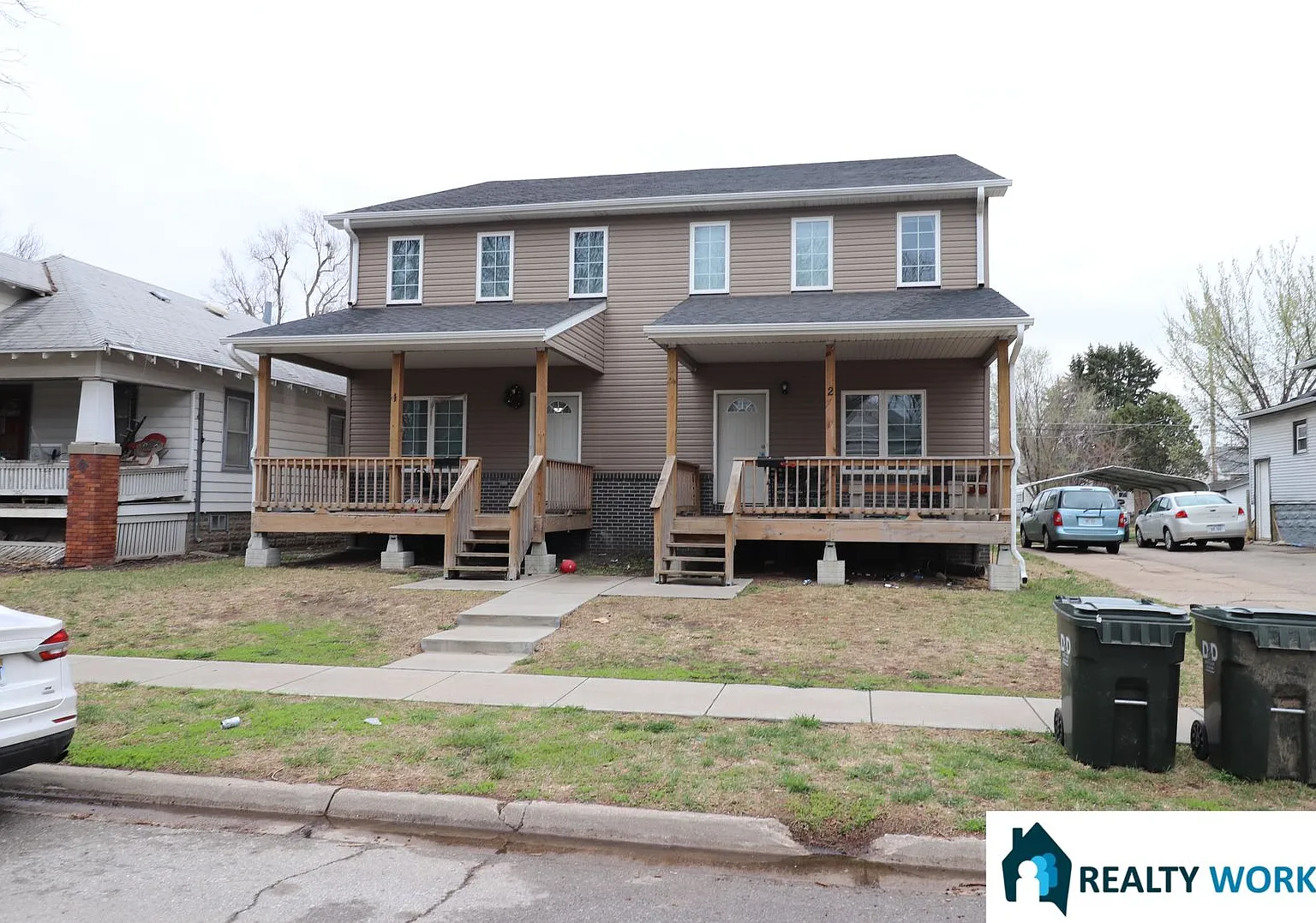 805 Charleston St — Photo 1