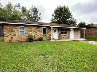 911 Essex St, Greenwood, AR 72936
