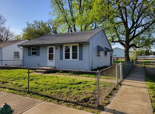 1700 Cummins Ave, Springfield, IL 62702