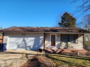 816 Liggett Dr, Saint Louis, MO
