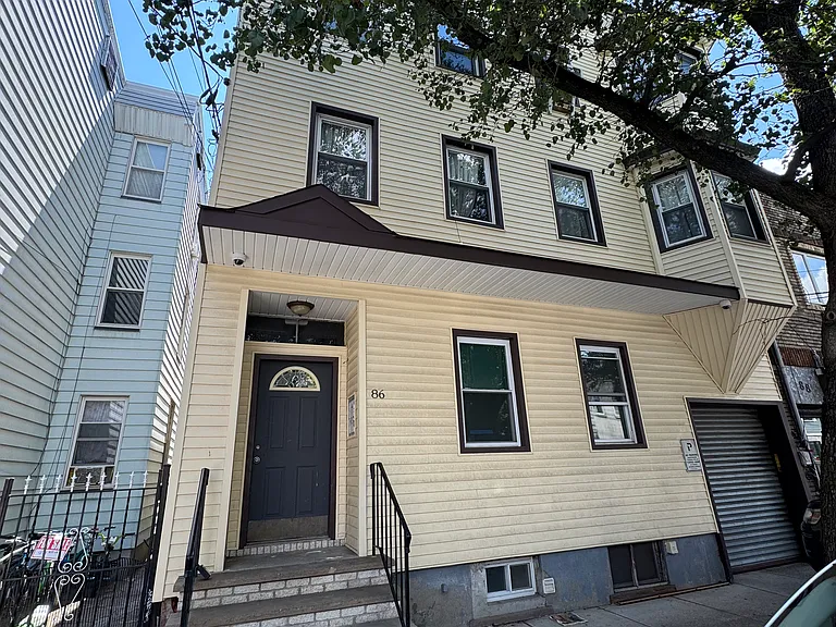 86 Pacific St #2 — Photo 7