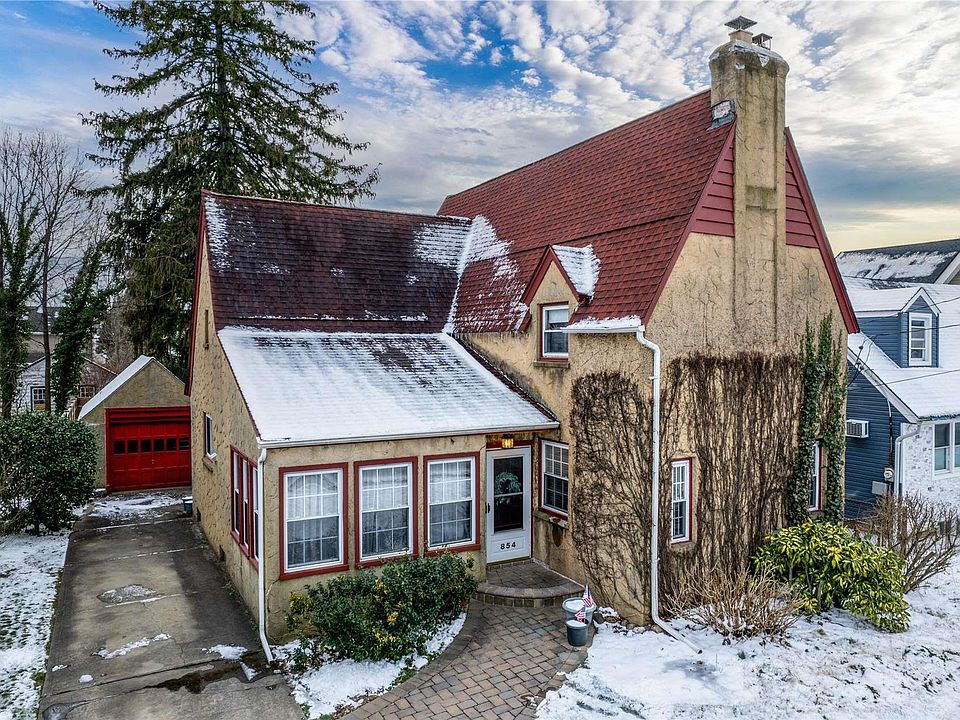 1st image of 854 Seaman Avenue