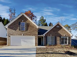 525 Sterling Pointe Ct, Lawrenceville, GA