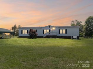 124 Gatewood Dr, Lawndale, NC 28090