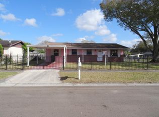 7032 Sandhurst Dr, Tampa, FL 33619