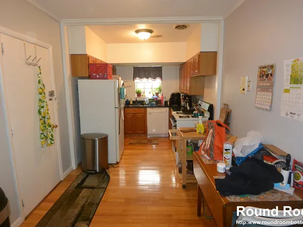 178 Lake Shore Rd, Brighton, MA