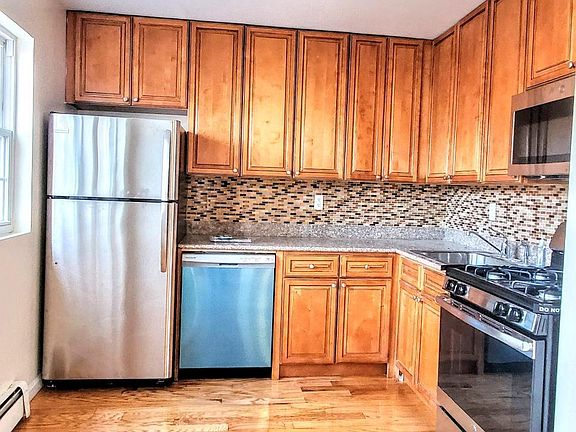 2nd image of 8402 143rd St APT 202