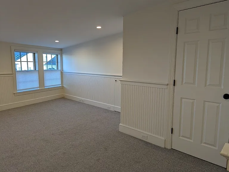 29 State St #3 — Photo 17