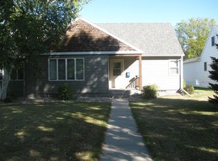 805 S Main St, Milbank, SD 57252