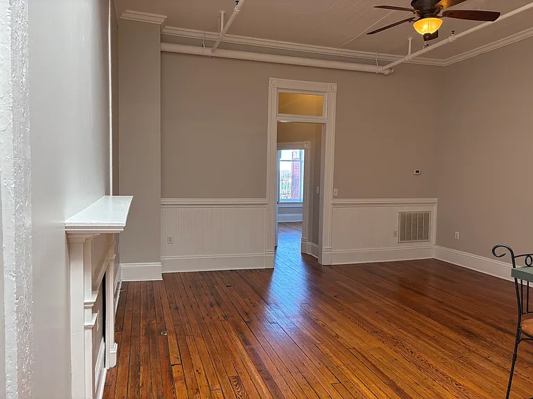 113 E Innes St #113 — Photo 11