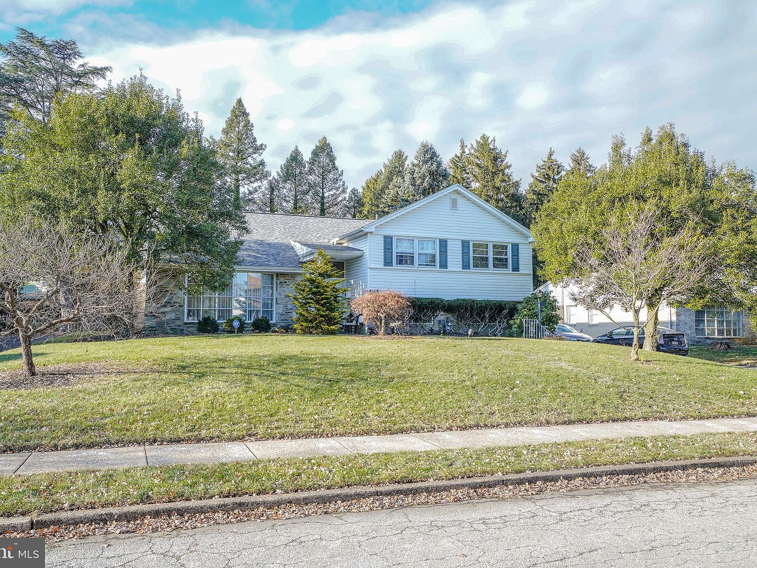 245 Barclay Cir, Cheltenham, PA 19012 MLS PAMC2099858 Zillow